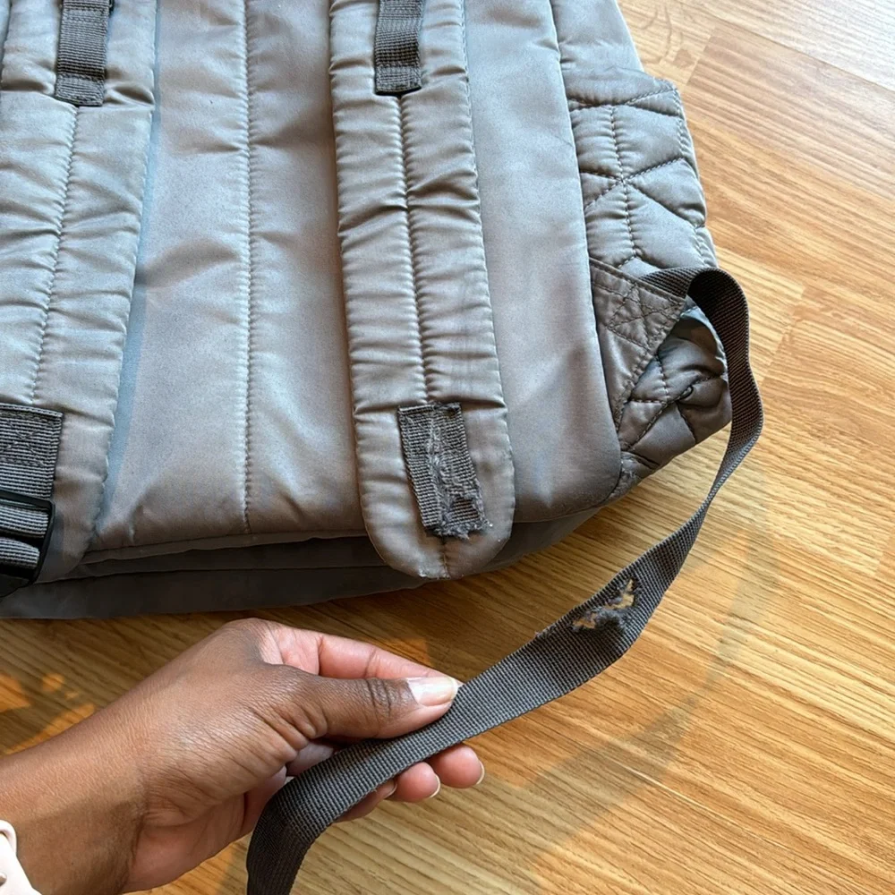 Skip Hop Diaper Bag * flawed